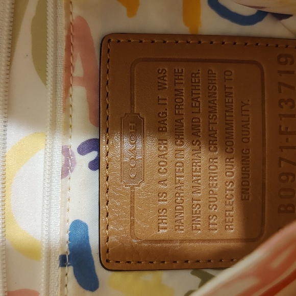 Crossbody purse - Picture 5 of 10